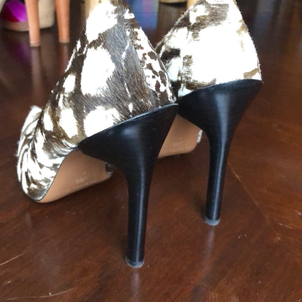 Shoes - Picture 3 of 4